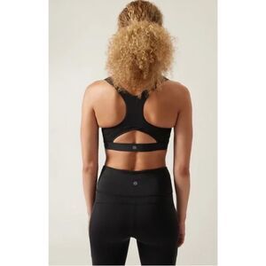 Athleta Ultimate Adjustable Bra A-C In Black Size M